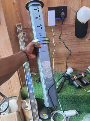 Pop Up Sockets
