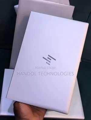 Laptop HP EliteBook 835 G7 16GB AMD Ryzen 5 SSD 256GB