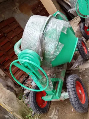 Concrete Mixer 600litter Drum Capacity.