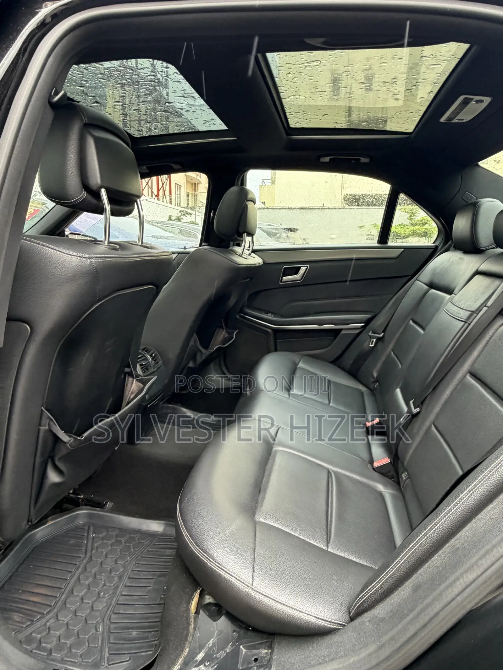 Mercedes-Benz E350 2013 Black
