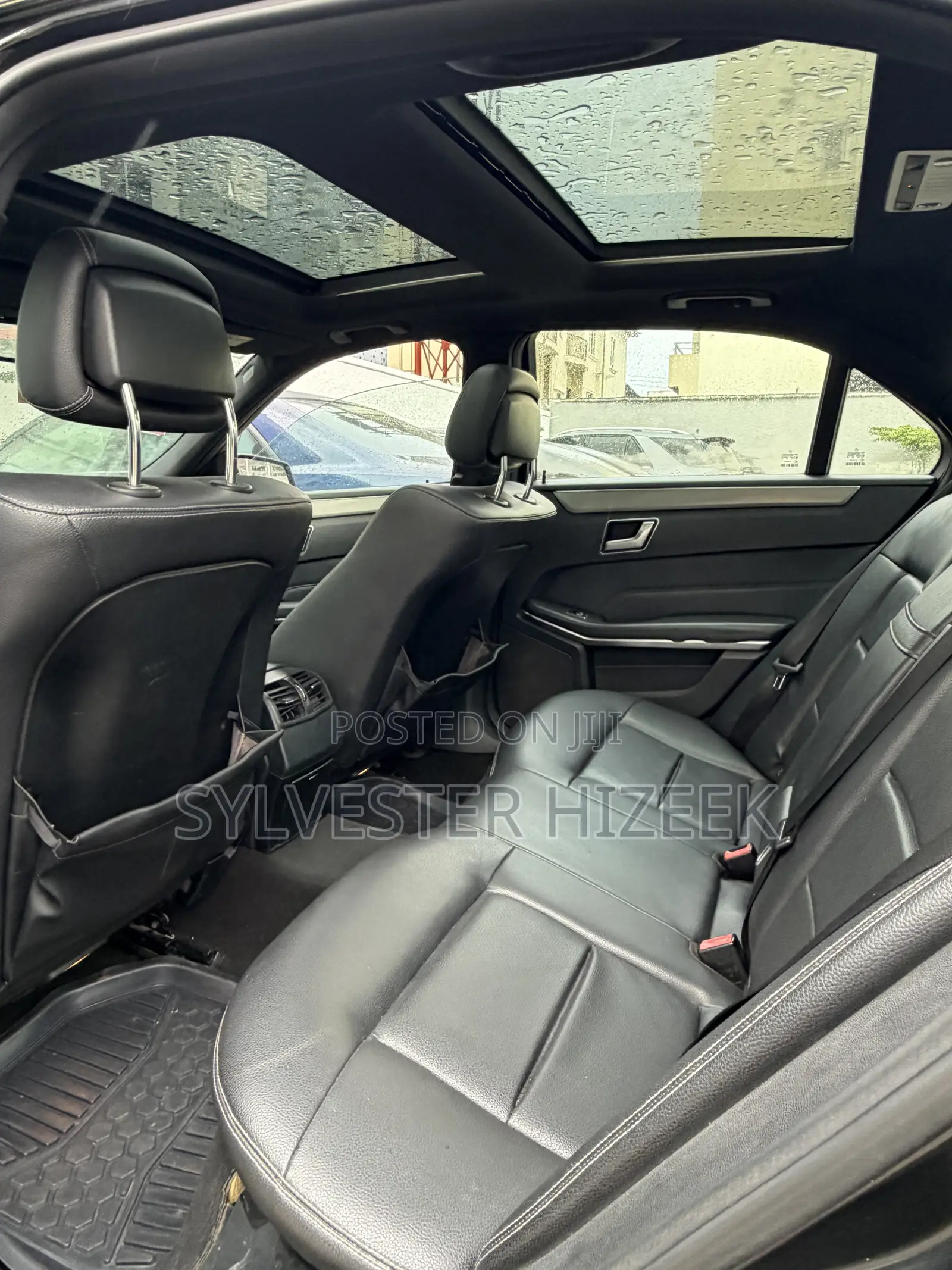 Mercedes-Benz E350 2013 Black