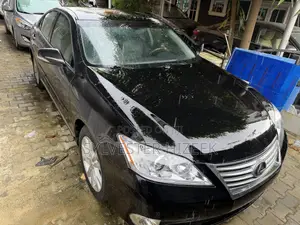 Lexus ES 350 2011 Black