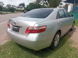 Toyota Camry 2009 Silver