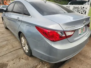 Hyundai Sonata 2013 Blue