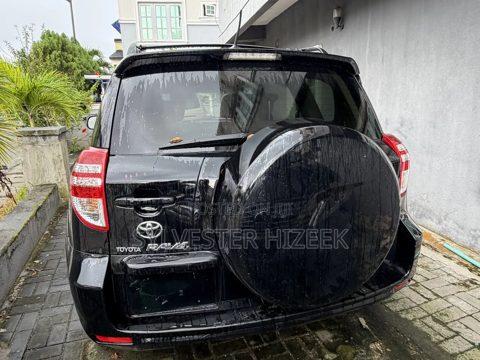 Toyota RAV4 2010 Black