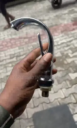 Modern Chrome Basin Pillar Tap