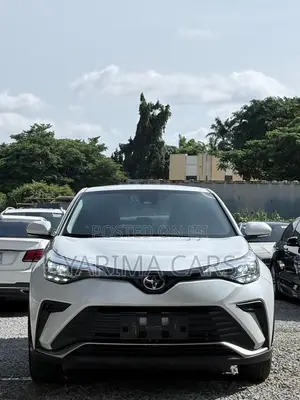 Toyota C-HR 2024 White