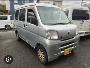 New Toyota HiAce 2017
