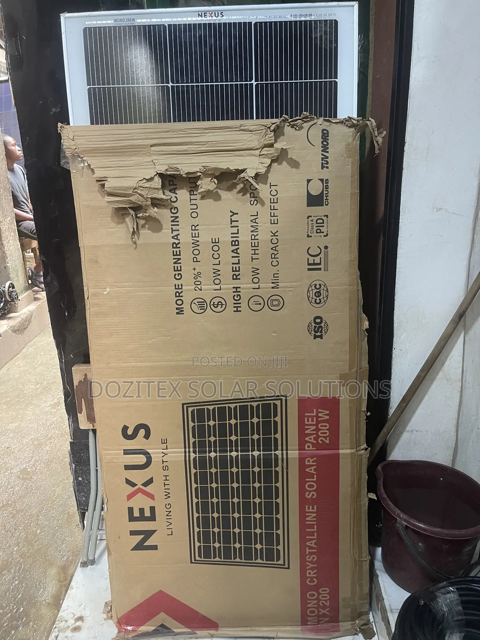 Nexus 200w Solar Panel