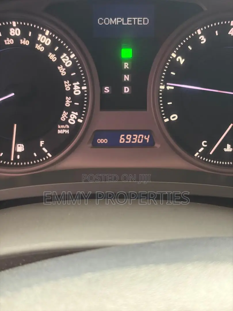 Lexus IS 2010 Silver