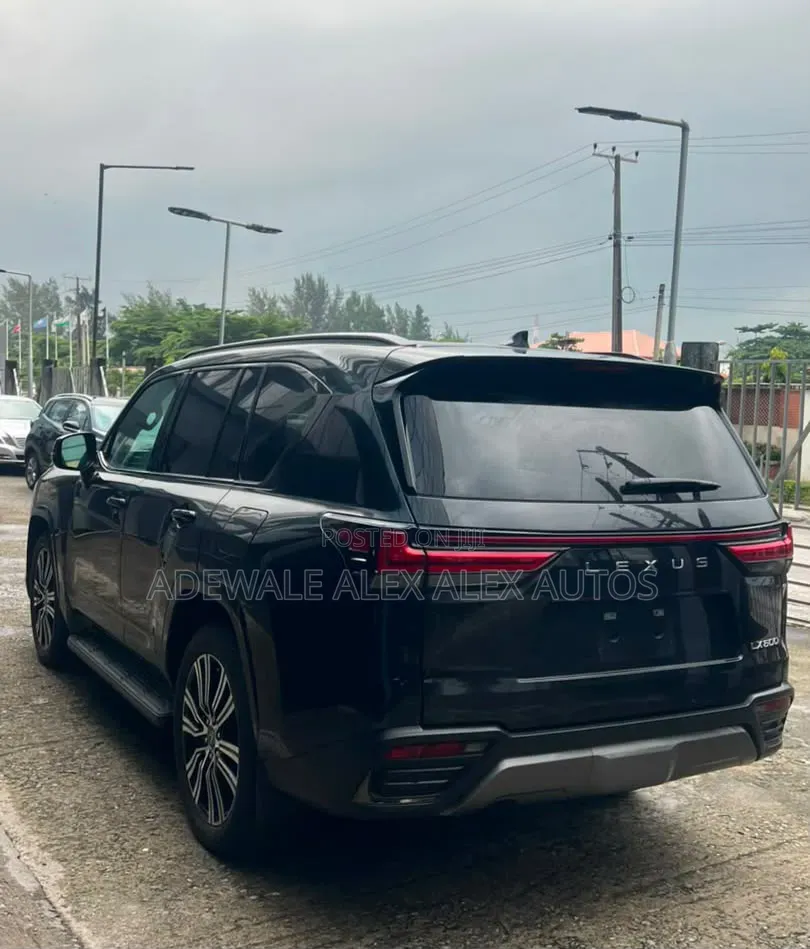 Lexus LX 2024 Black