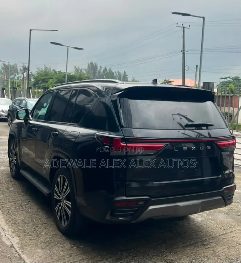 Lexus LX 2024 Black