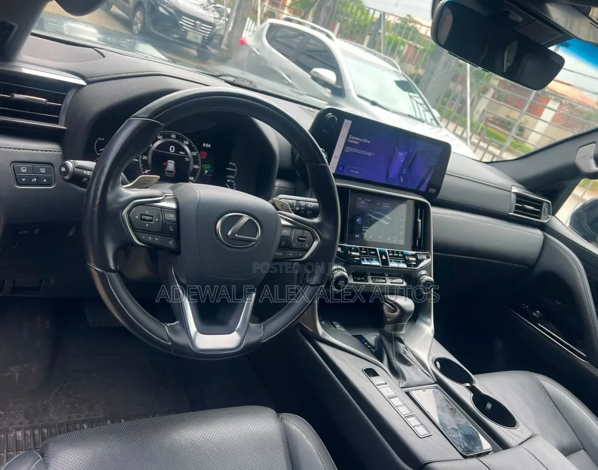 Lexus LX 2024 Black