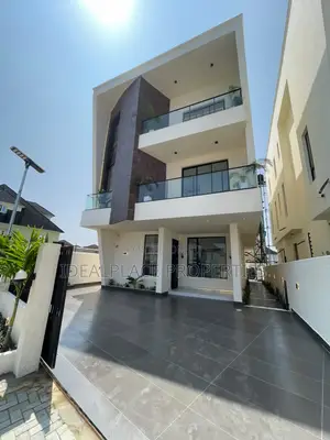 5bdrm Duplex in Lekki for sale