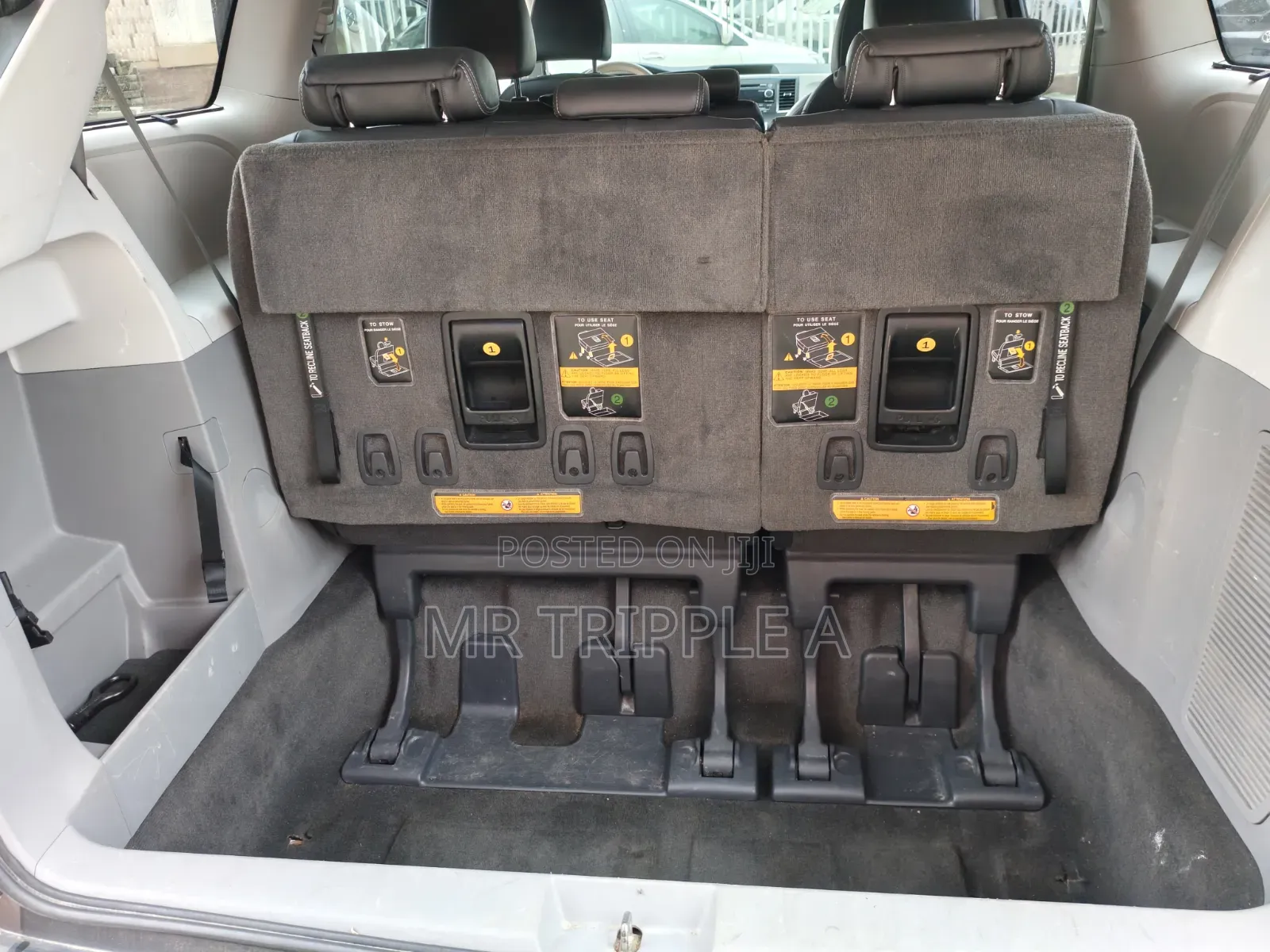 Toyota Sienna 2012 Gray