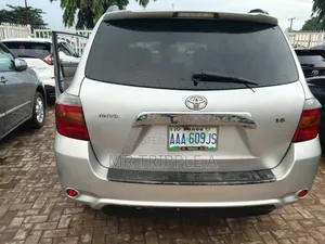 Toyota Highlander 2009 Silver