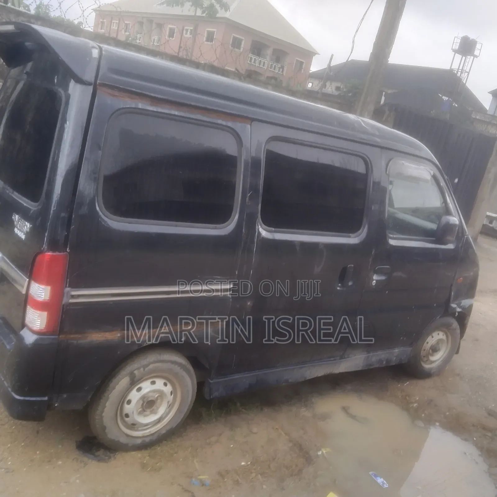 Suzuki Every 2010 Black