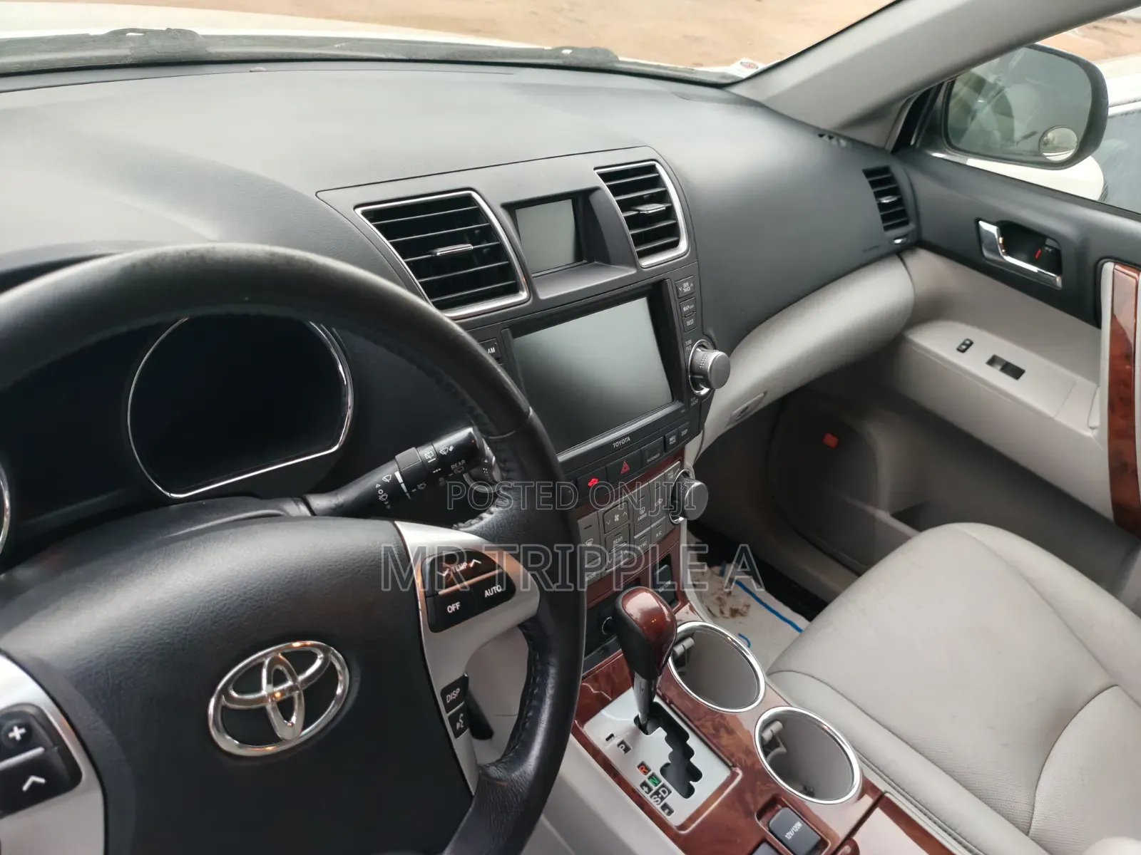Toyota Highlander 2012 White