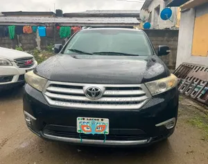 Toyota Highlander 2012 Black