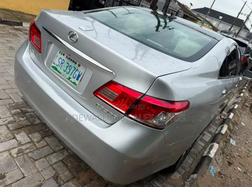 Lexus ES 350 2011 Silver