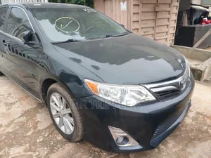 Toyota Camry 2013 Blue