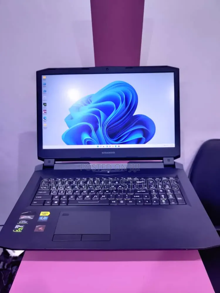 Laptop Clevo NH55RH 16GB Intel Core i7 SSD 512GB
