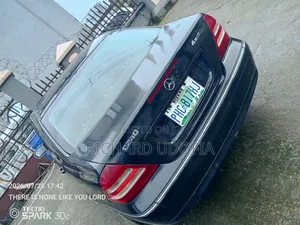 Mercedes-Benz C240 2.6 RWD 2001 Black
