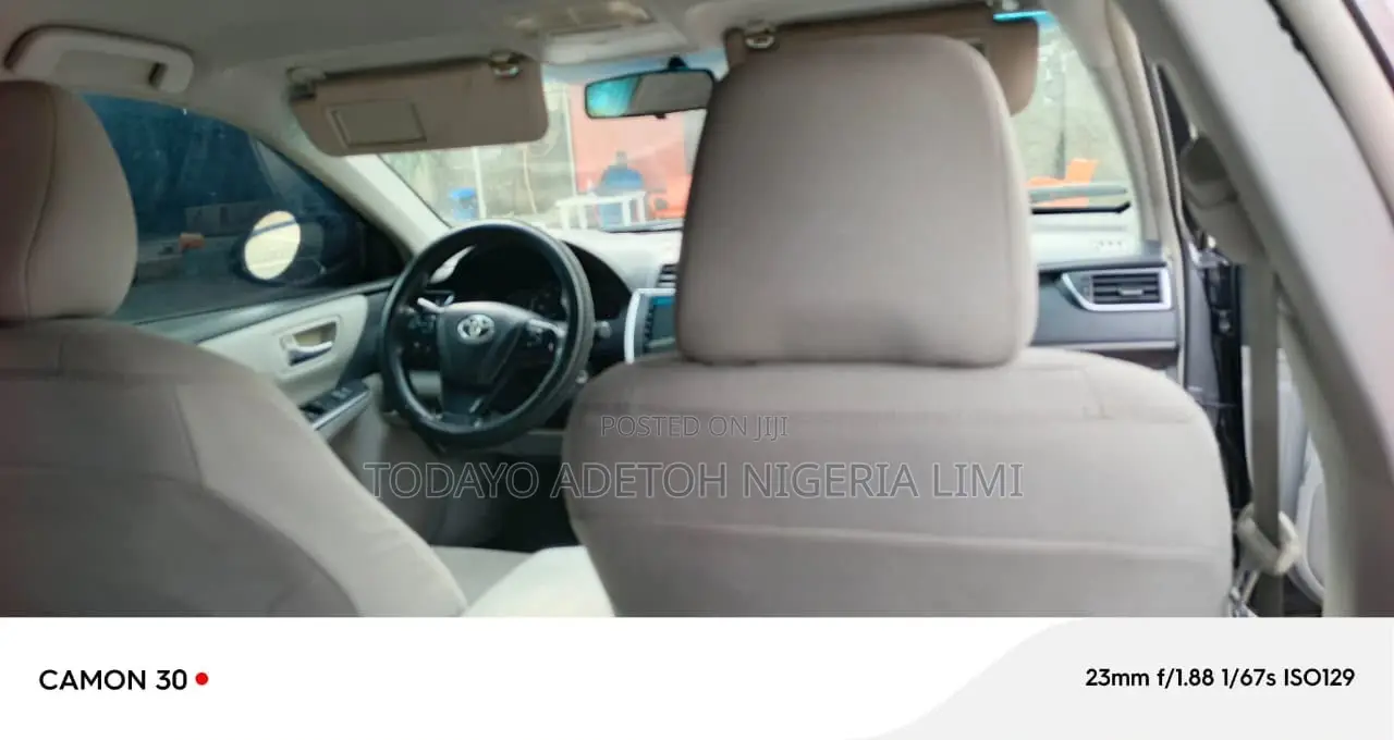 Toyota Camry 2016 Gray