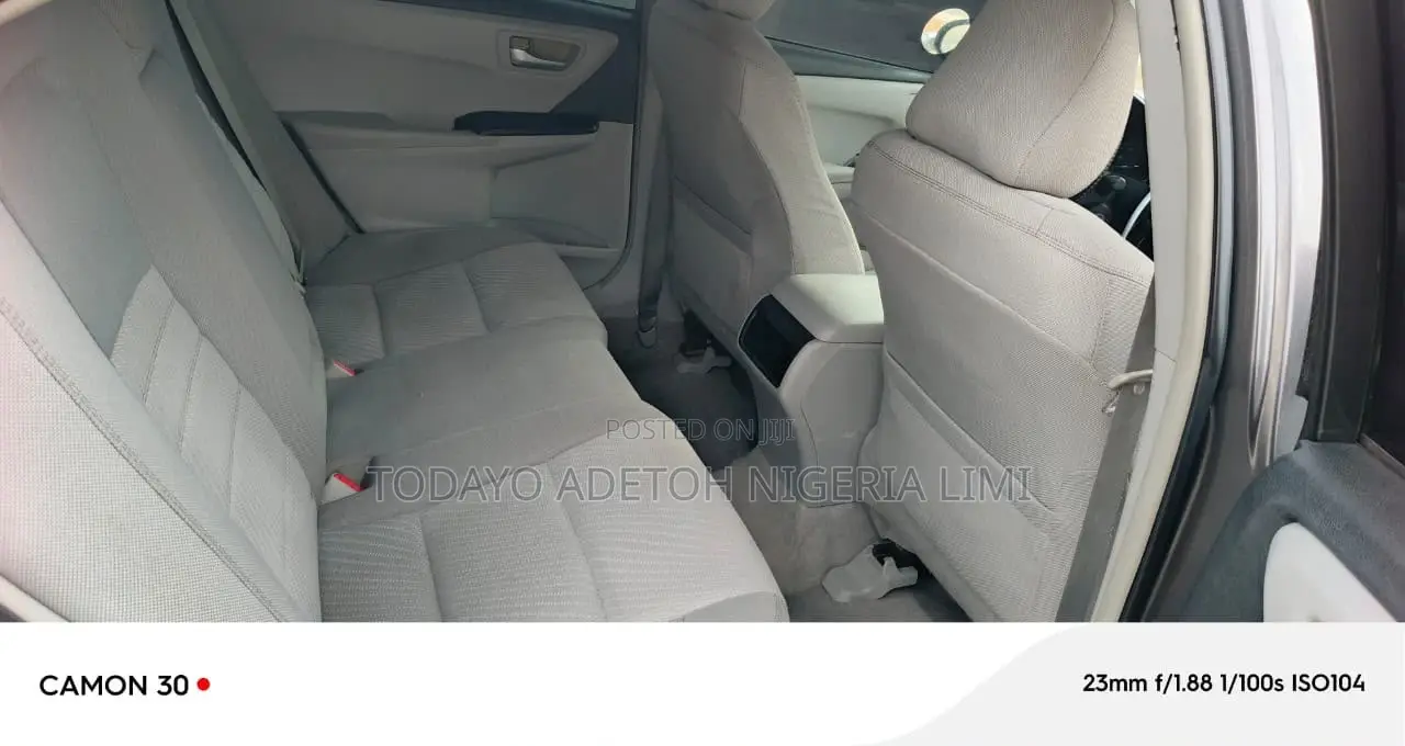 Toyota Camry 2016 Gray