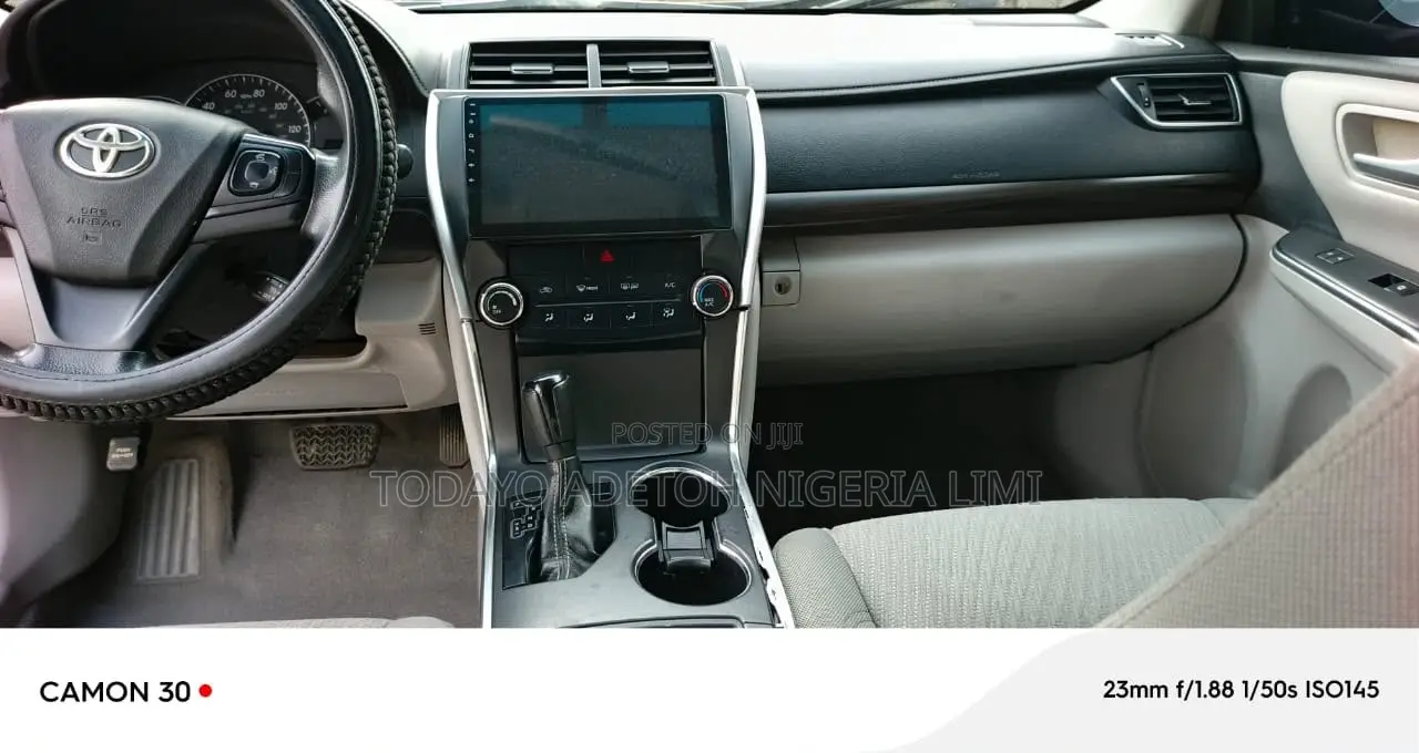 Toyota Camry 2016 Gray