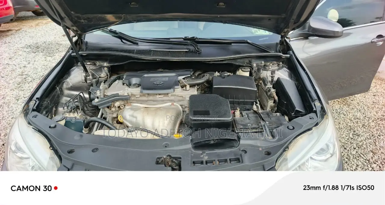 Toyota Camry 2016 Gray
