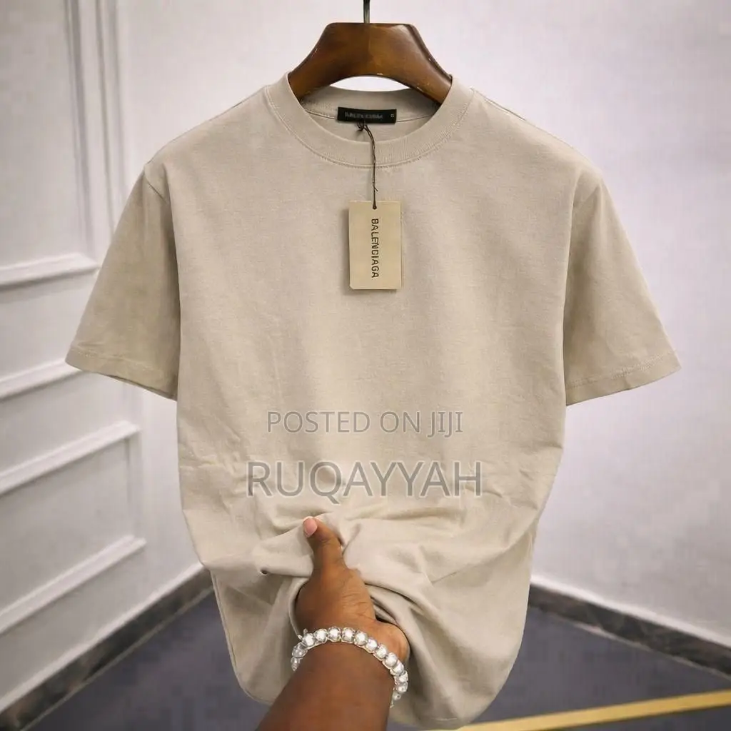 Round Neck
