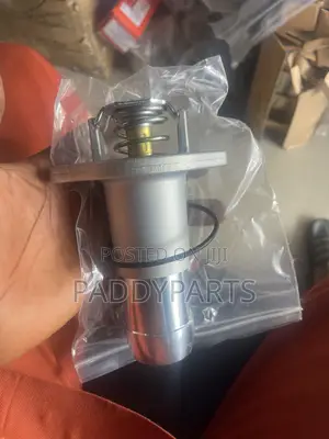 Hummer H3 Thermostat Housing