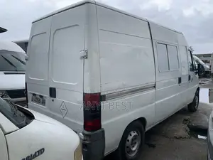 Peugeot Boxer 1999 White