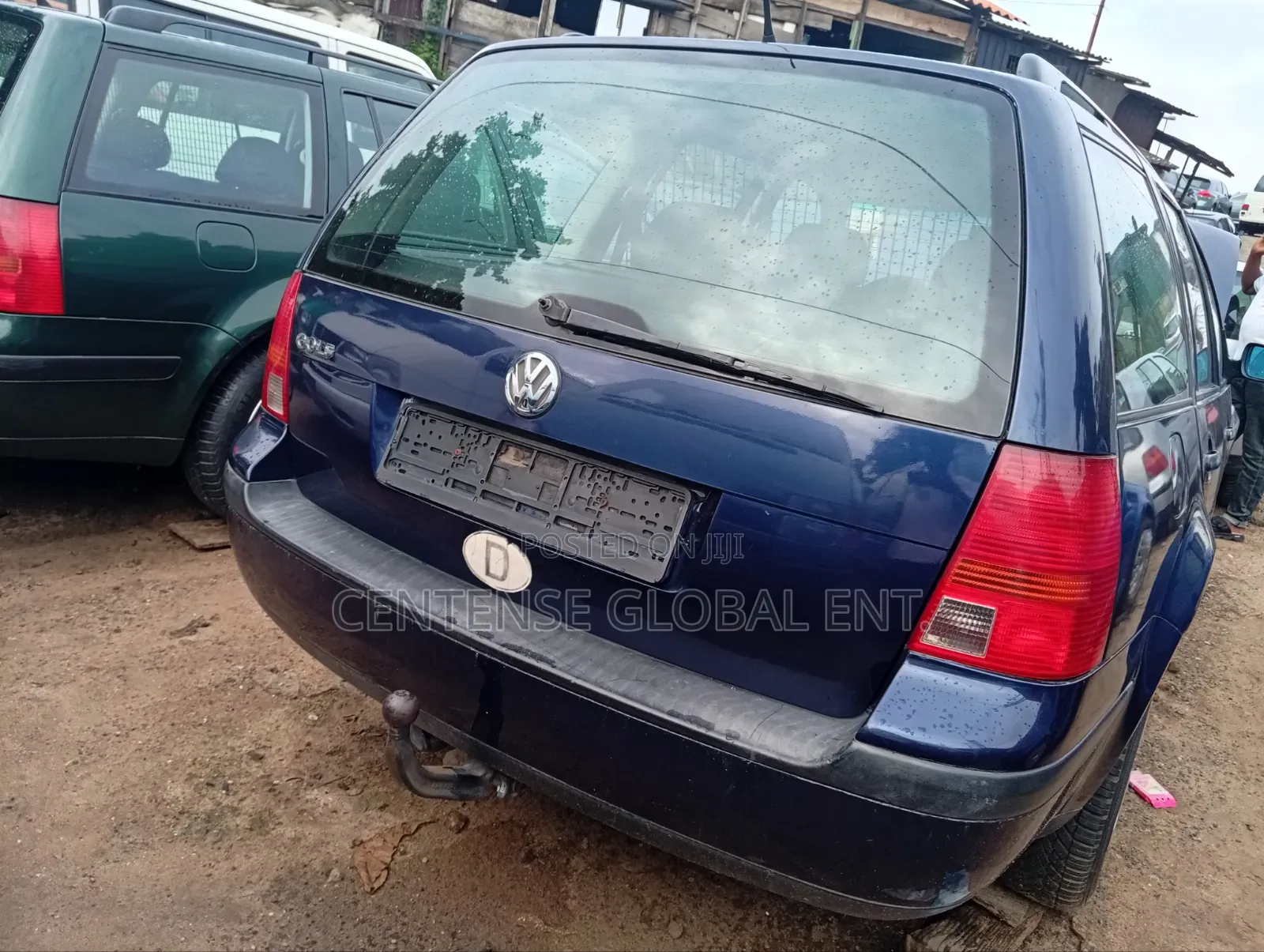 Volkswagen Golf 2000 Blue