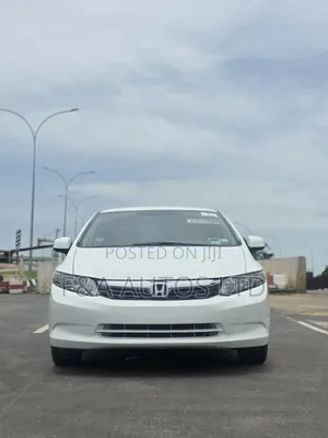 Honda Civic 2013 White