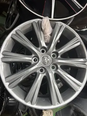 17 Inches for Toyota Camry 2008 to 2010 Model