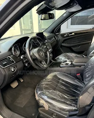 Mercedes-Benz GLE-Class 2016 Gray