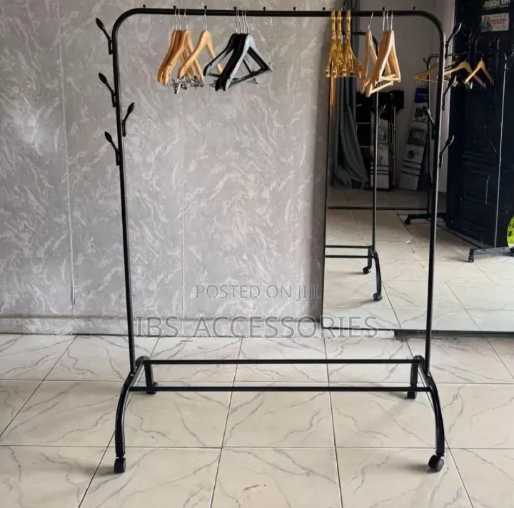Single Pole 30kg Hanger