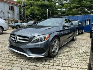 Mercedes-Benz C300 2015 Gray