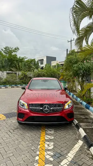 Mercedes-Benz GLC-Class 2018 Red