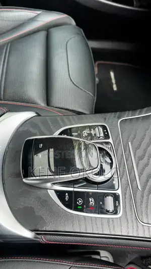 Mercedes-Benz GLC-Class 2018 Red