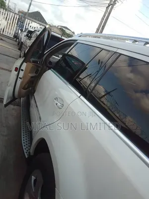 Mercedes-Benz GL-Class 2010 White