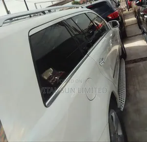 Mercedes-Benz GL-Class 2010 White