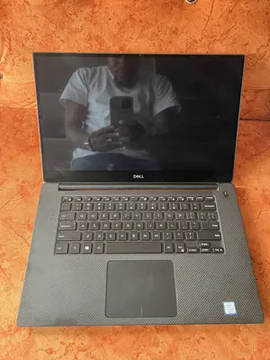 Laptop Dell Precision 5540 32GB Intel Core i9 SSD 512GB