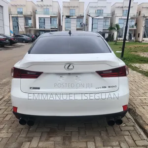 Lexus IS 2017 White