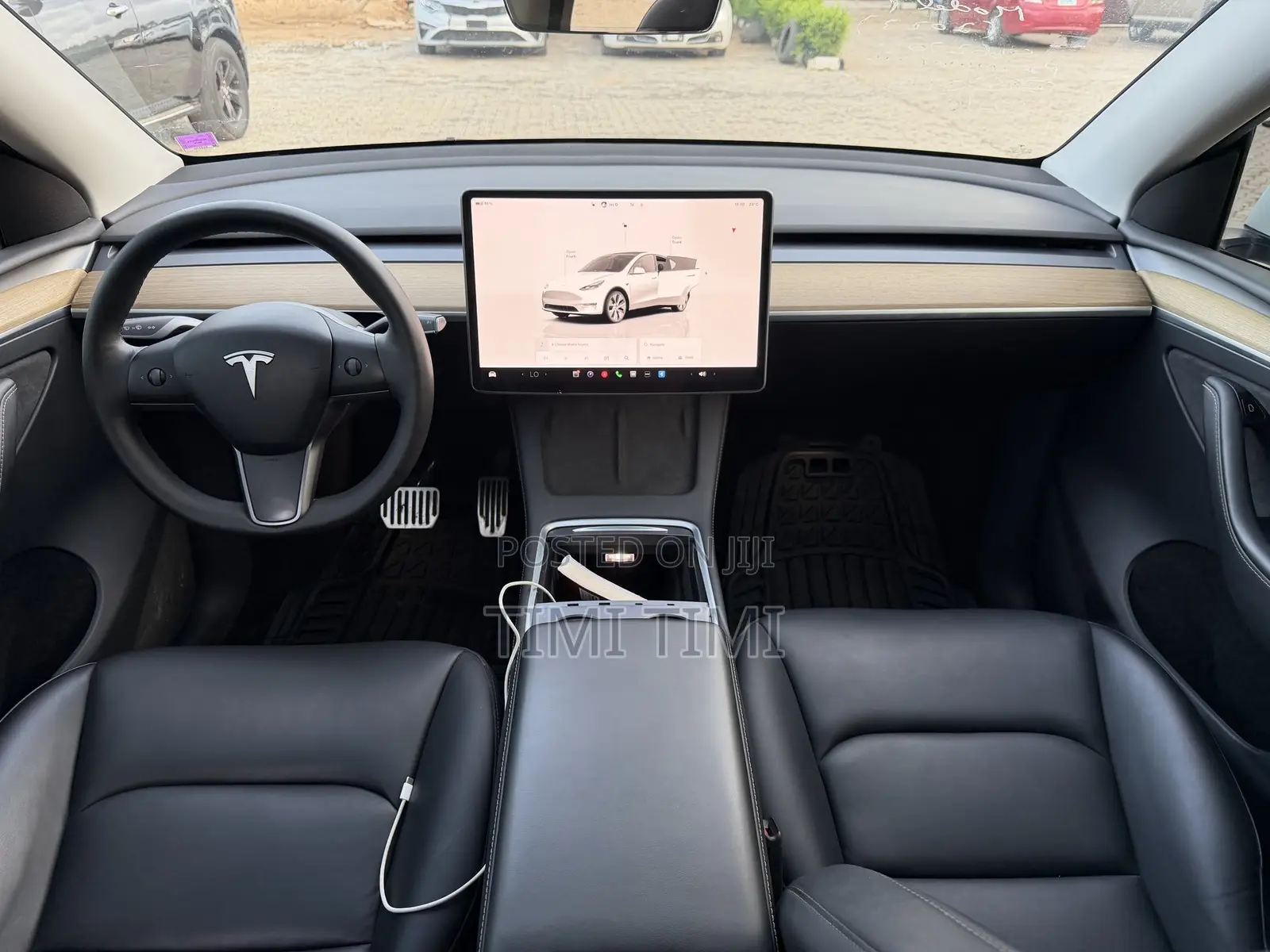 Tesla Model Y 75D kWh Performance 2022 White