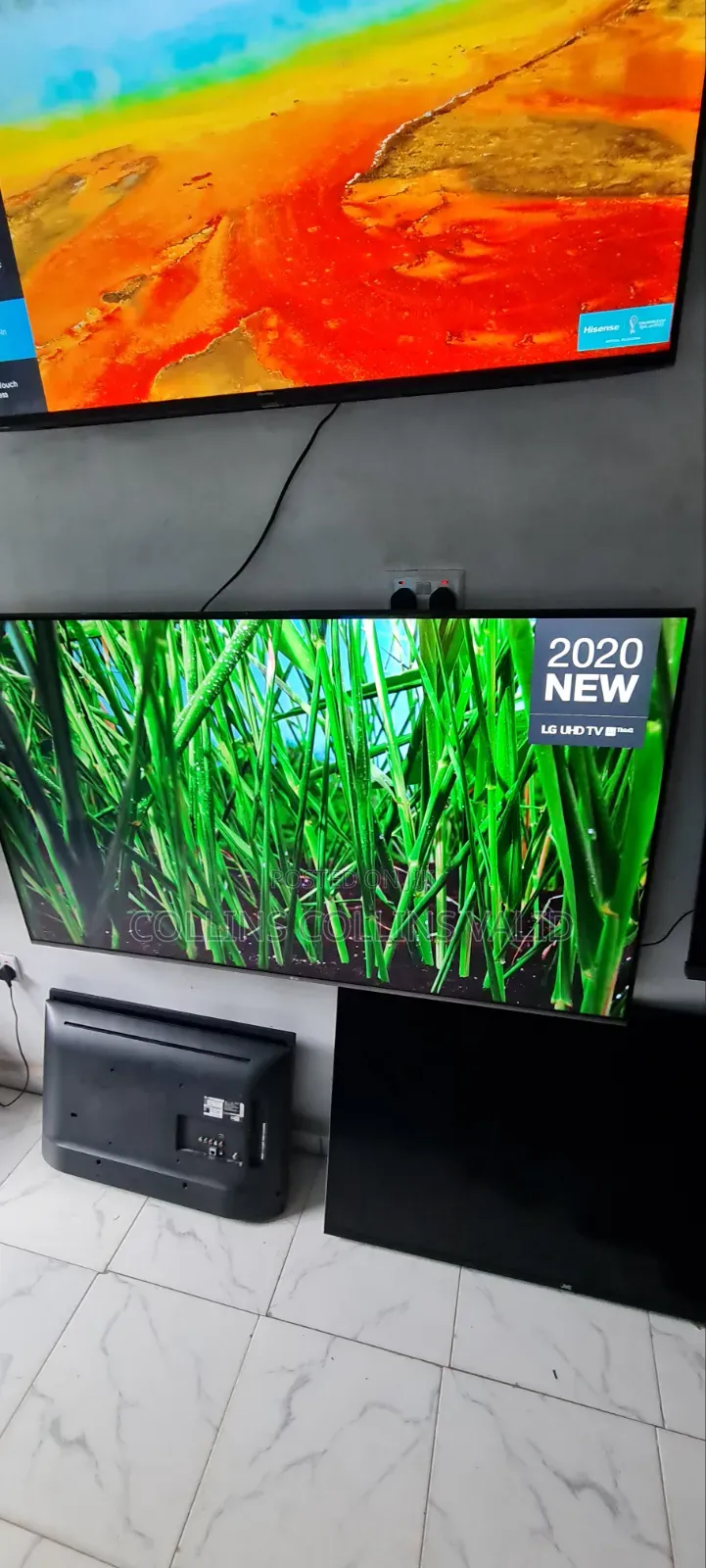 65 Inches LG Frameless