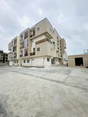 3bdrm Apartment in Mobile Road Ilaje for rent