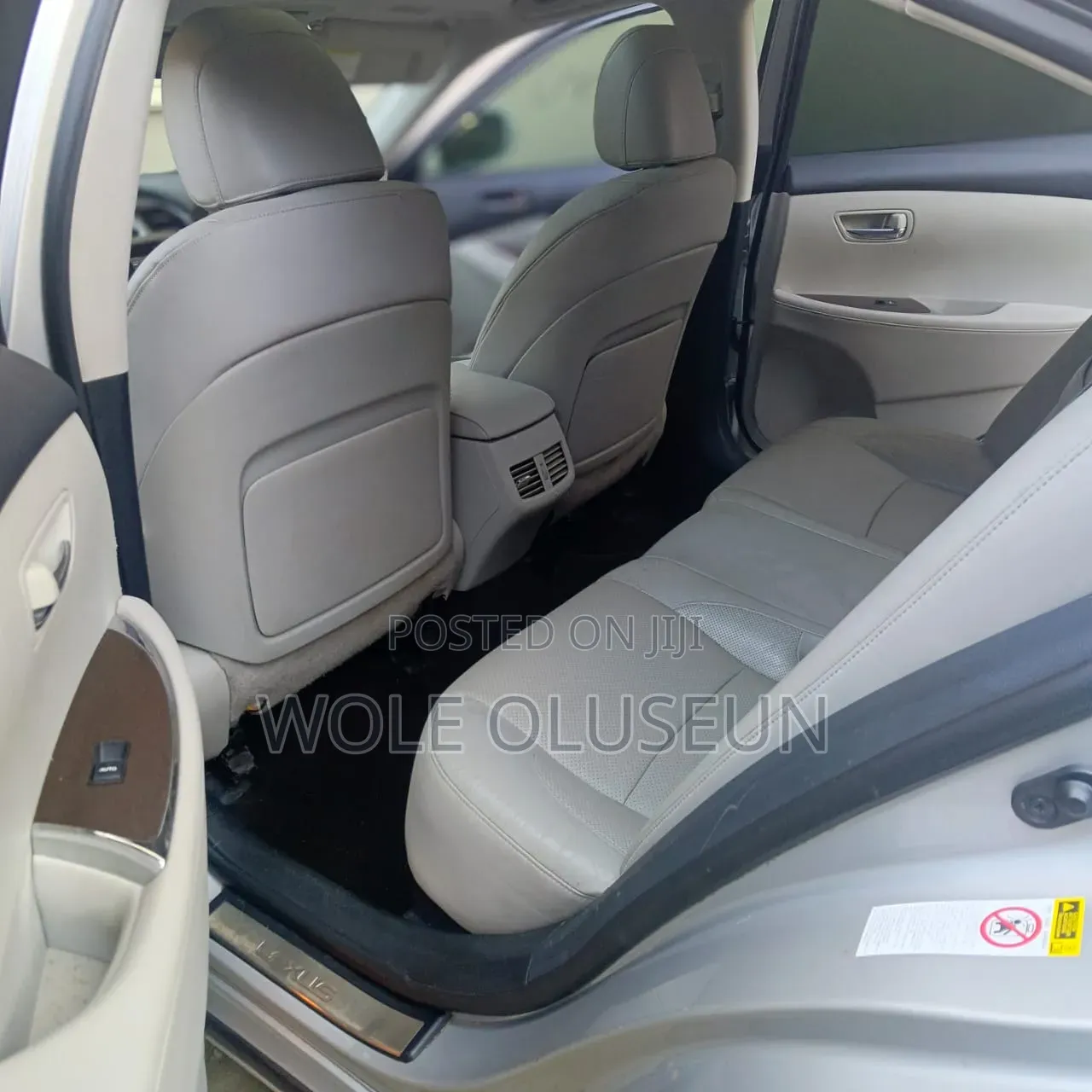 Lexus ES 2012 Silver